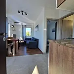 Urban Solo Apartman