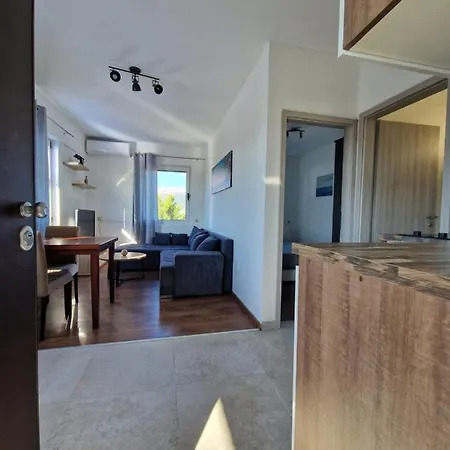 Urban Solo Apartment